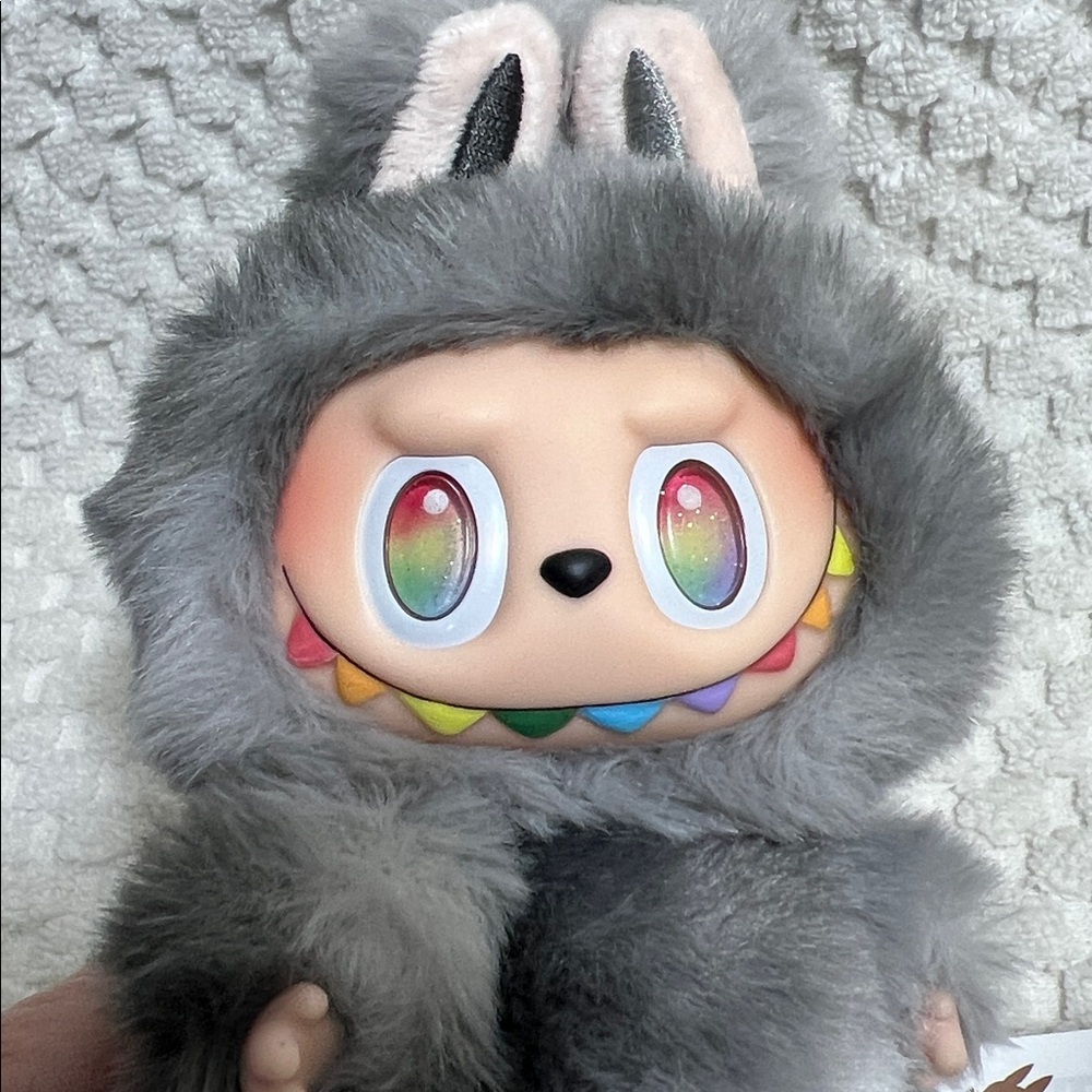 Custom “ID” Zimomo (Lafufu) Plush Pendant - Picture 8 of 10